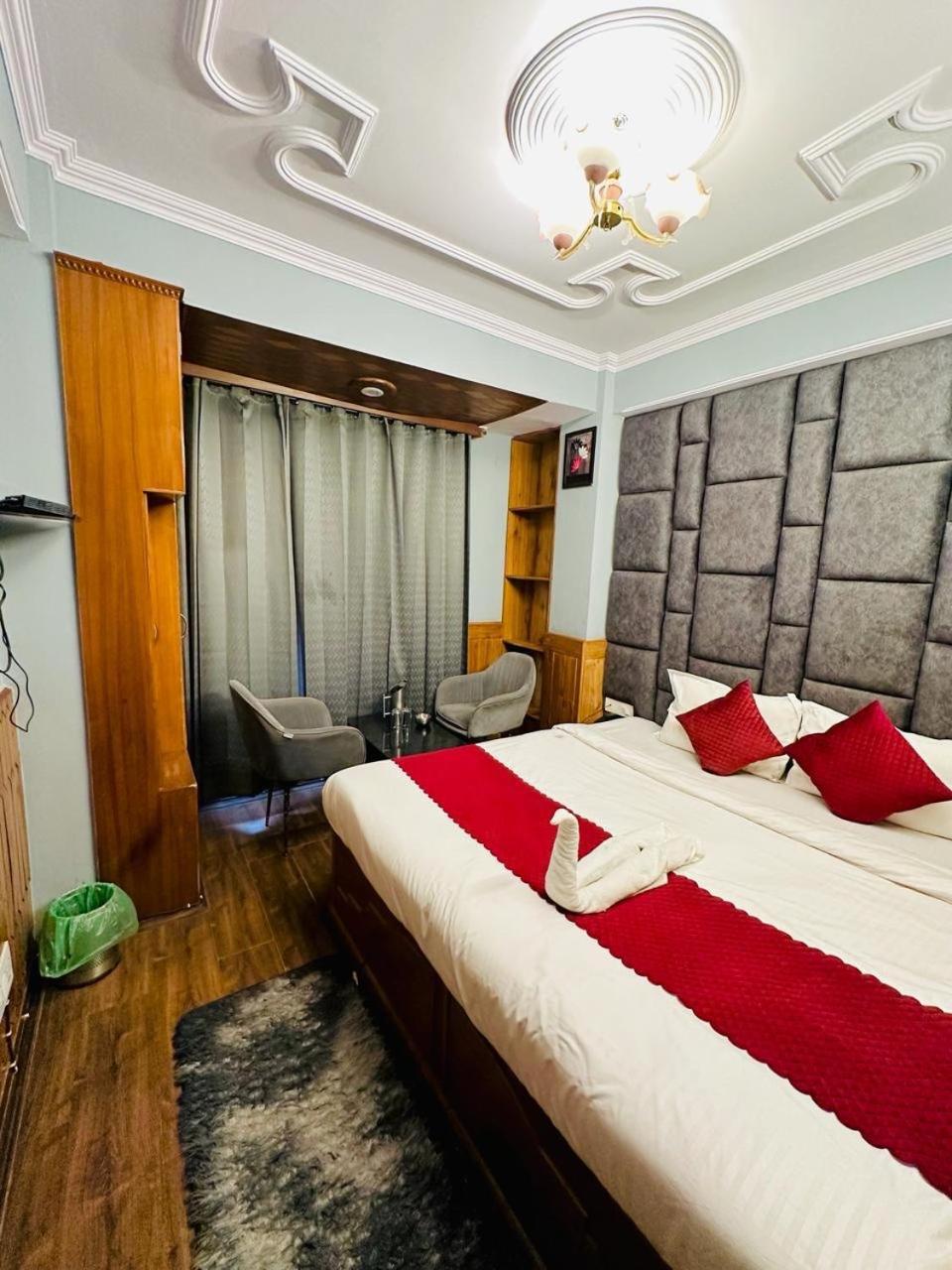 Hotel Avalanche Shimla Eksteriør bilde